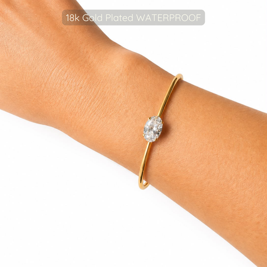 Holly Oval Stone Bangle - 18k Gold Plated - Waterproof