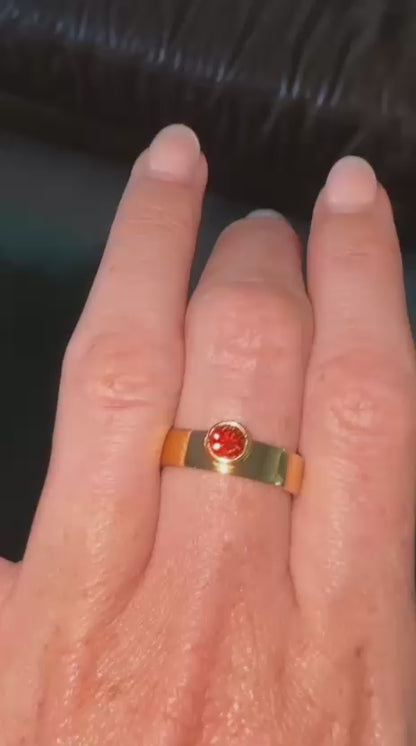 Niamh Garnet Ring - 925 Sterling SIlver